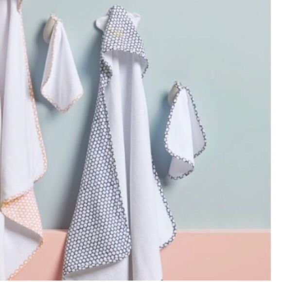 WEST ELM Pottery Barn Kids Bath Receiving Hoodie Animal Bath Towel Wrap 31 x 31 - Picture 11 of 12